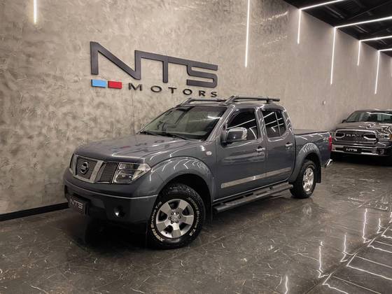 NISSAN FRONTIER 2.5 LE 4X4 CD TURBO ELETRONIC DIESEL 4P AUTOMÁTICO
